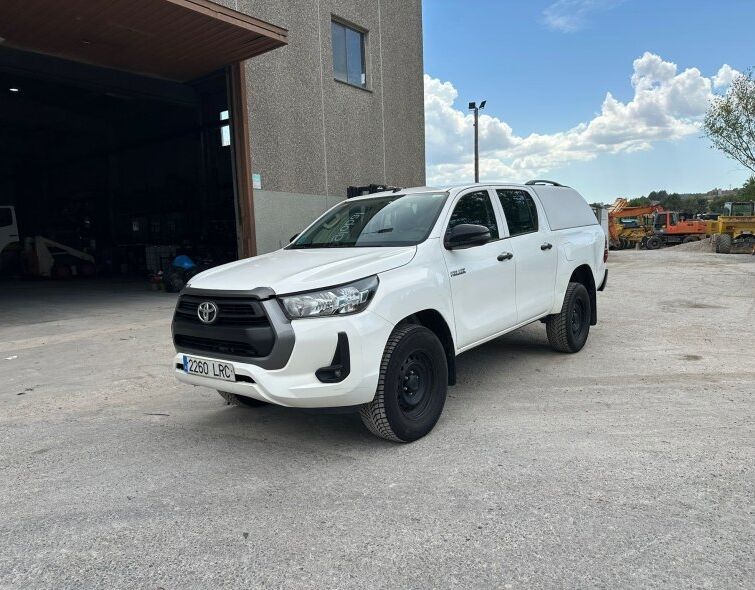 TOYOTA  HILUX DOUBLE CAB GX 4x4