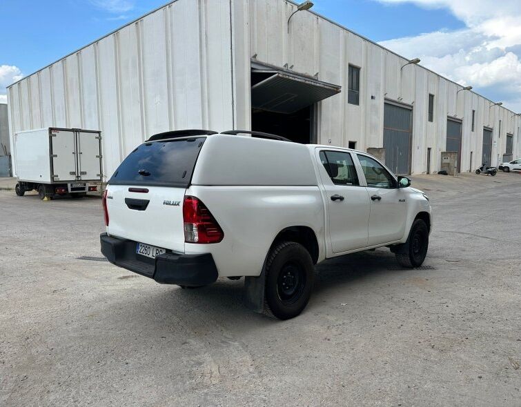 TOYOTA  HILUX DOUBLE CAB GX 4x4