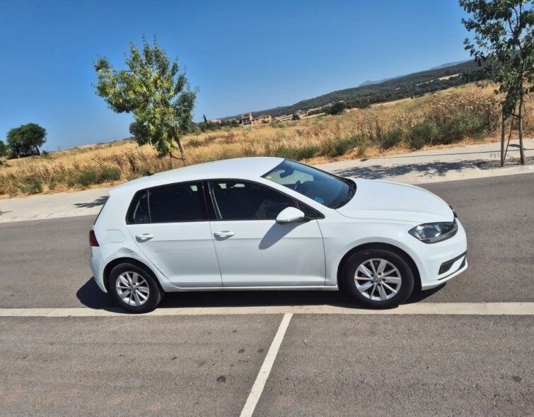 VOLKSWAGEN GOLF 1.6TDI