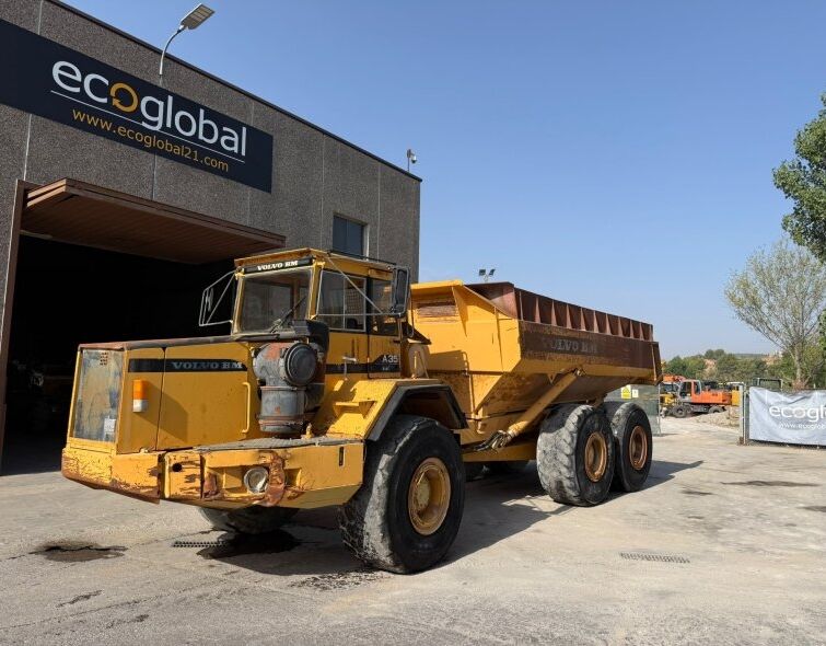 VOLVO A35