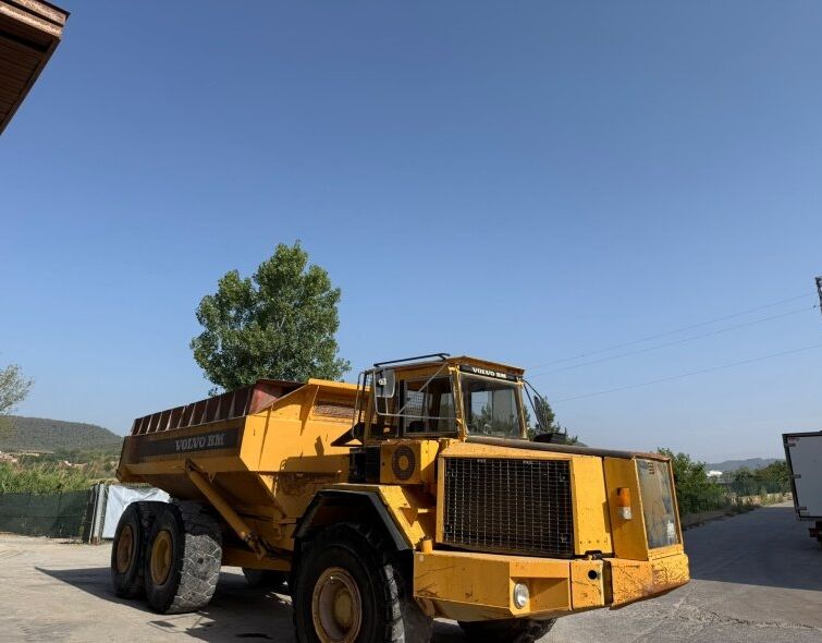 VOLVO A35