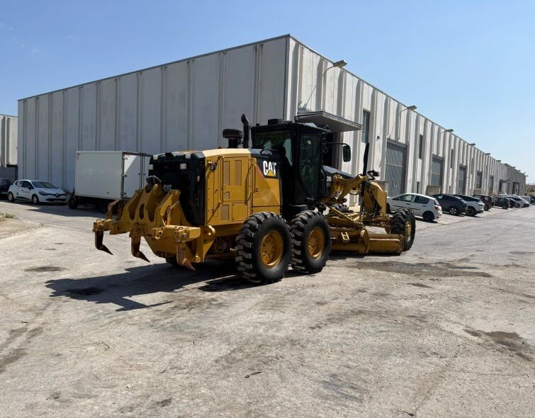 CATERPILLAR  12M3 AWD ***REGISTERED***