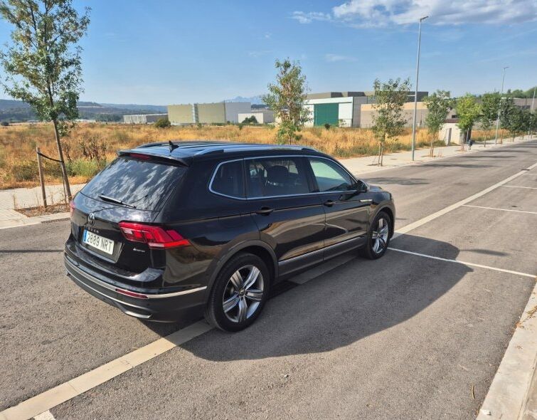 VOLKSWAGEN  TIGUAN ALLSPACE 2.0 TDI 200 HP DSG 4MOTION — 7 SEATS