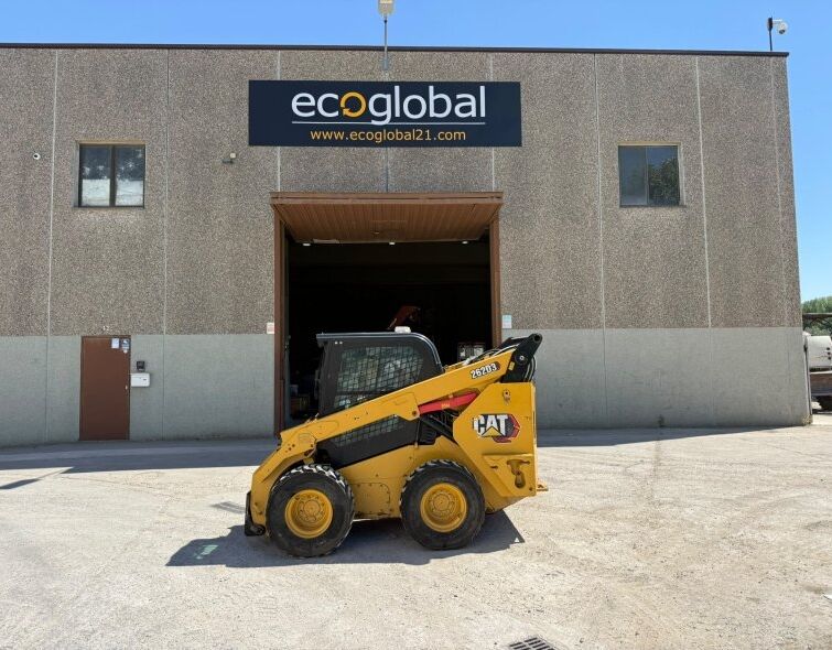 CATERPILLAR  262D3 **MAKELLOS**Gebrauchte