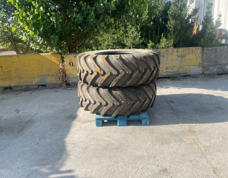MICHELIN  440/80 R28 IND (16.9R28)