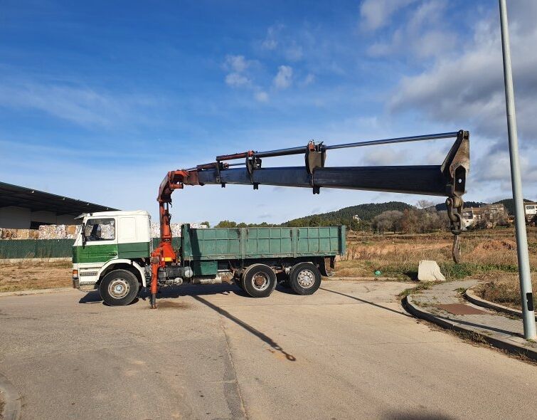 SCANIA - P92 H *** TIPPER ** CRANE **