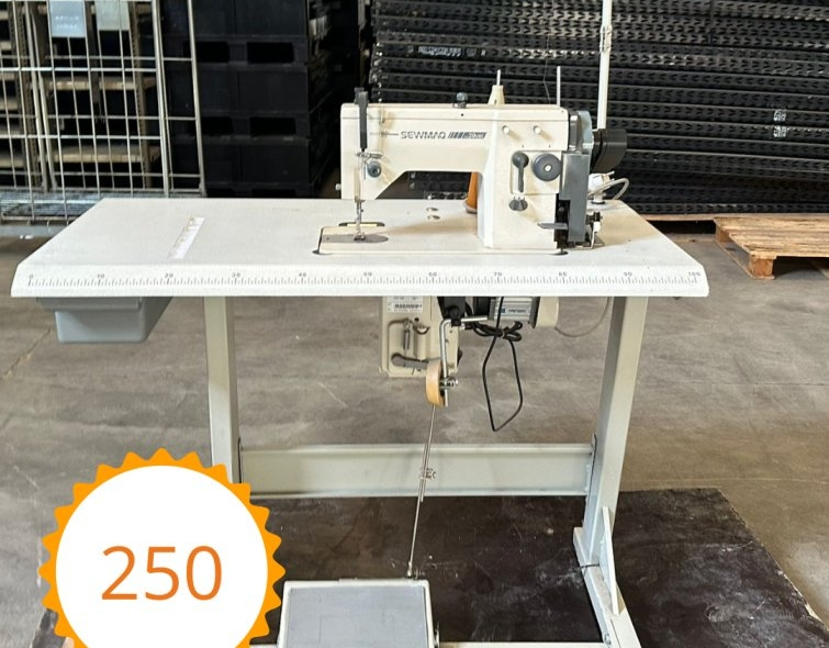 - MÀQUINES DE COSIR