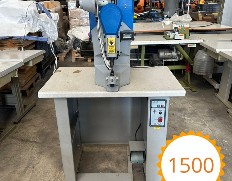 - MÀQUINES DE COSIR