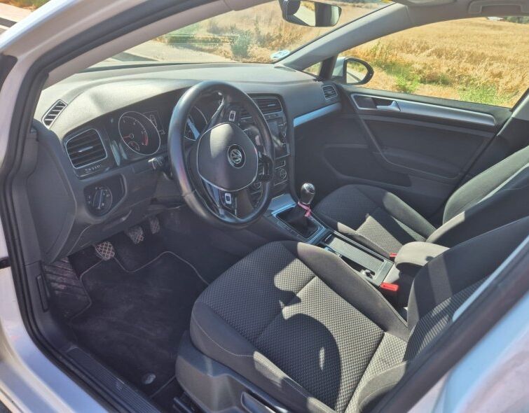 VOLKSWAGEN GOLF 1.6TDI