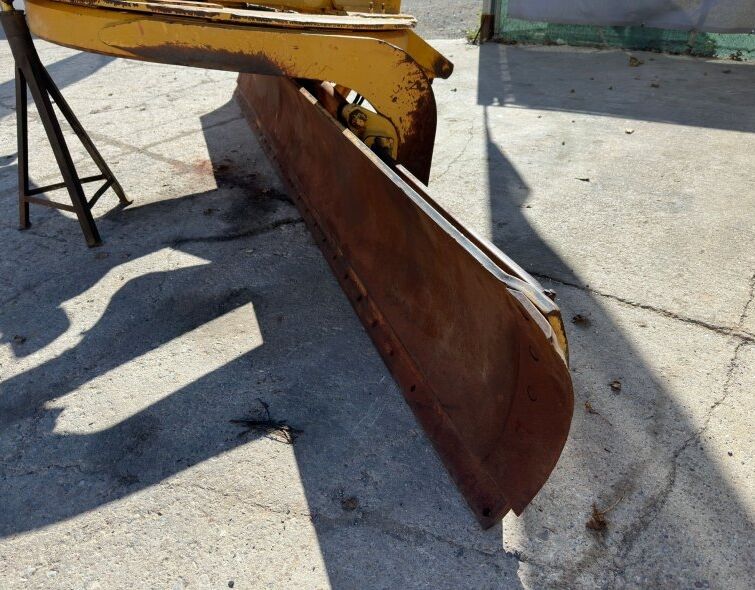 CATERPILLAR COMPLETE TURNTABLE