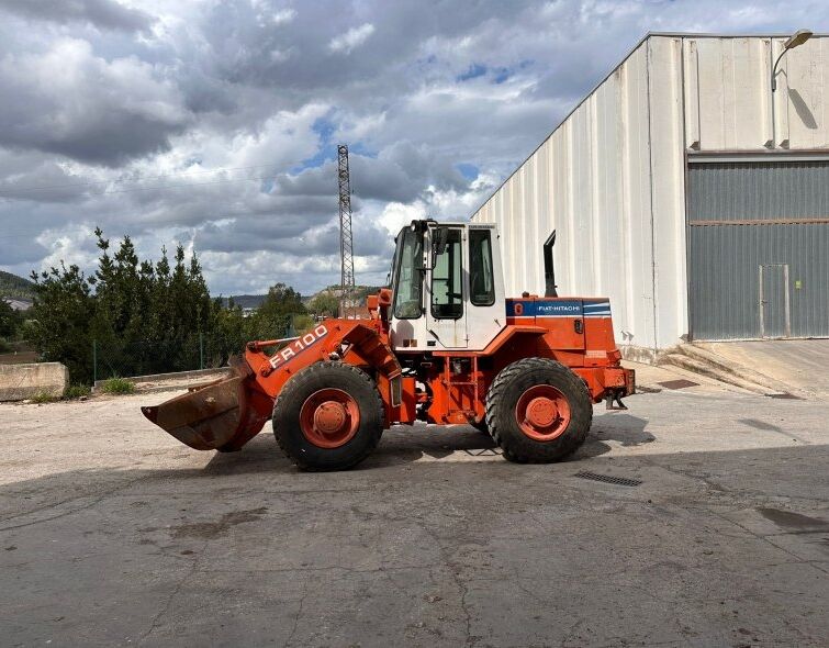 FIAT-HITACHI  FR100***BREAKDOWN***