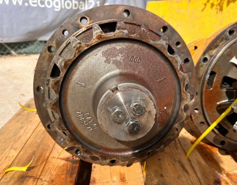 - COMPLETE BRAKES FOR CAT GRADER