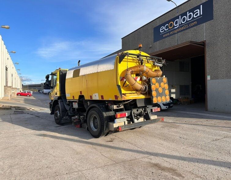 IVECO BUCHER CITYFANT 60 SWEEPER