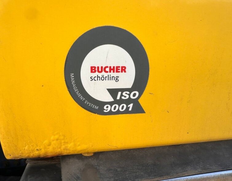 IVECO BUCHER CITYFANT 60 BALAYEUSE