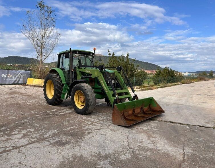 JOHN DEERE  6620 WITH SHOVEL