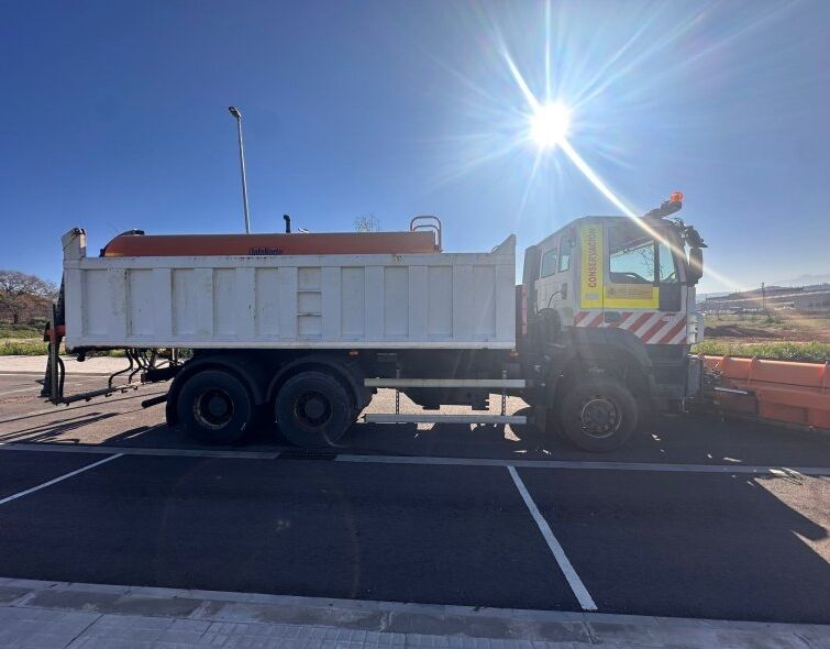 IVECO  TRAKKER 410 6X6***SCHNEEPFLUG***