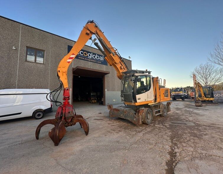 LIEBHERR  LH22 M**SCRAP DEALER***