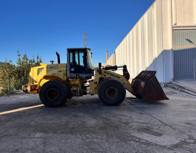 NEW HOLLAND  W190***ENROLLED***