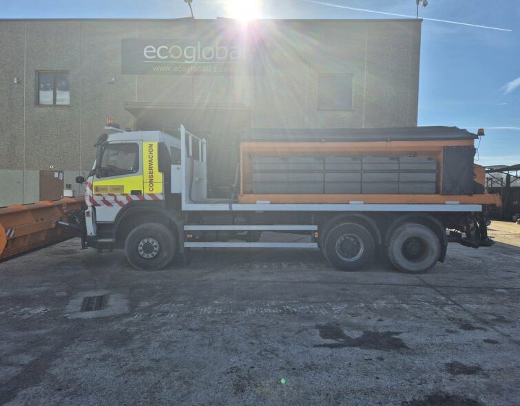 VOLVO  FM66 6x6 **PLATFORM**