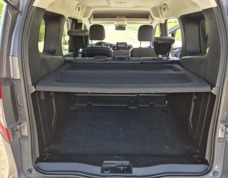 - MERCEDES BENZ T-CLASS VAN