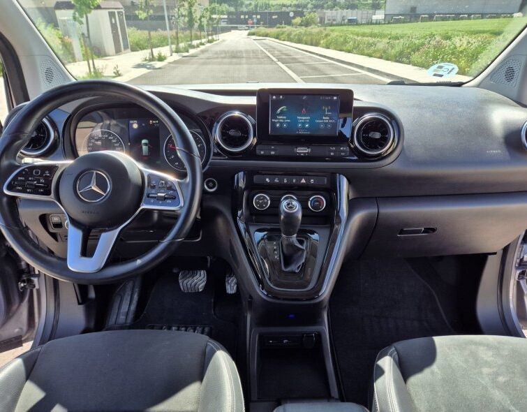 - MERCEDES BENZ T-CLASS VAN