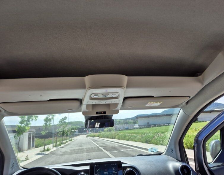 - MERCEDES BENZ T-CLASS VAN