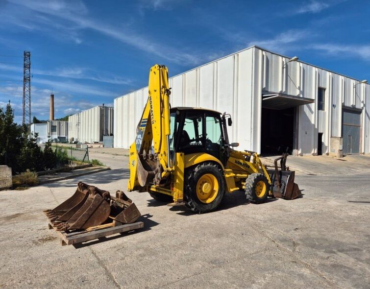 KOMATSU  WB97 R-2 ***MIXED FULL EQUIPMENT***