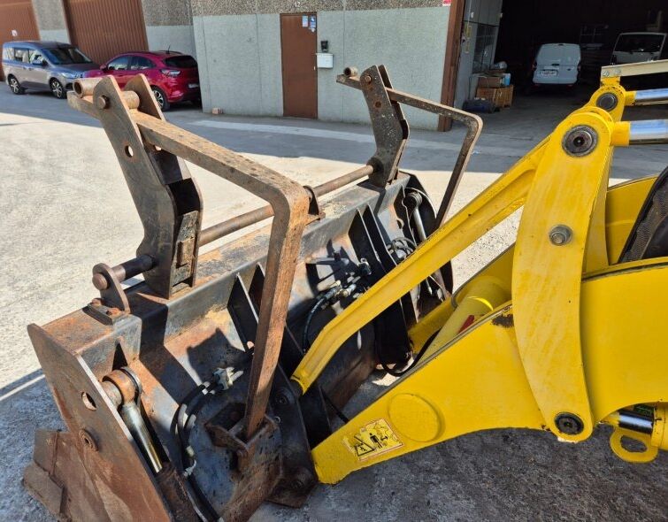 KOMATSU  WB97 R-2 ***MIXED FULL EQUIPMENT***