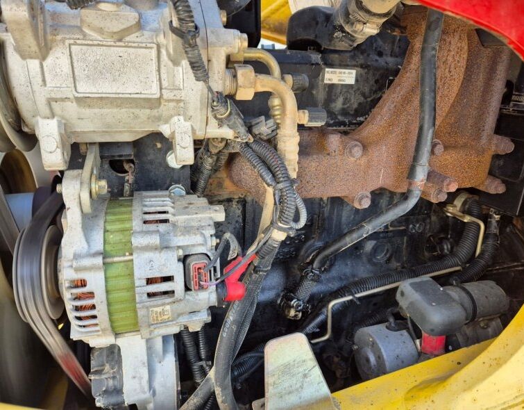 KOMATSU  WB97 R-2 ***MIXED FULL EQUIPMENT***