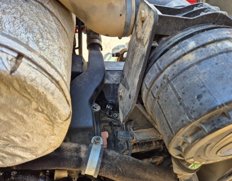 KOMATSU  WB97 R-2 ***MIXED FULL EQUIPMENT***