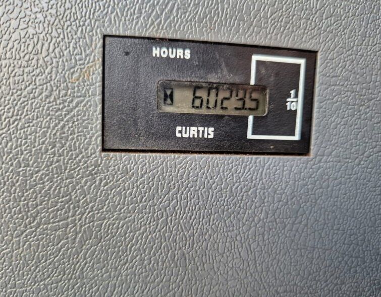 HYUNDAI  HX220L