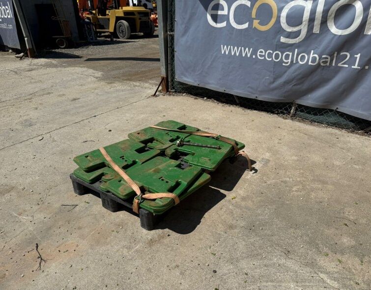 - CONTRAP?S TRACTOR JOHN DEERE