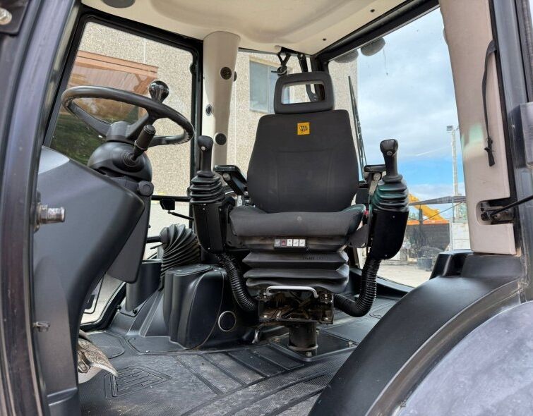 - JCB 3CX MIXED BACKHOE LOADER