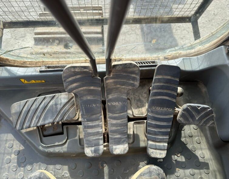 VOLVO  EC360 BLC
