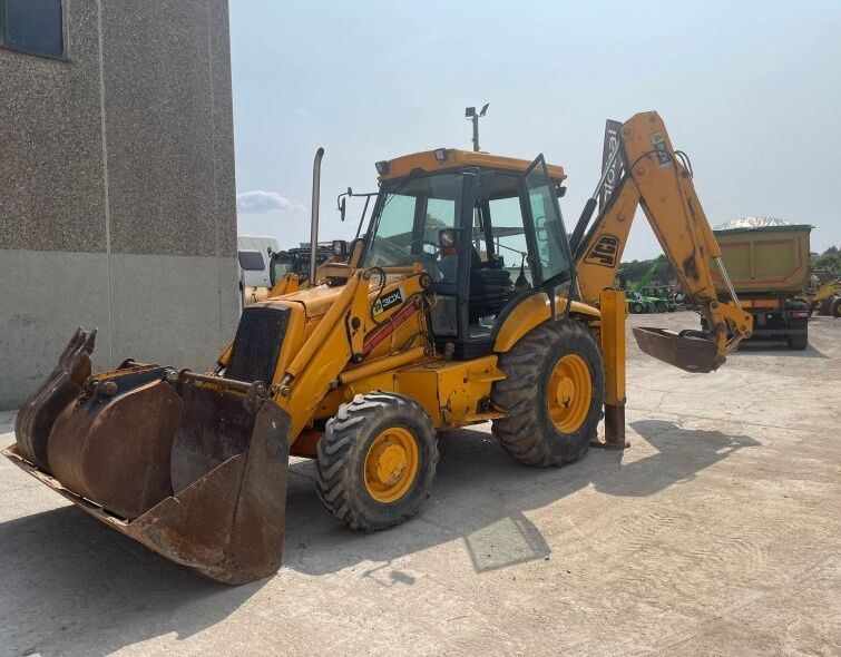 JCB  3CX ***EXTENDABLE/CLAM***