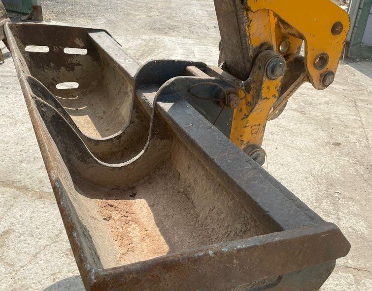 JCB  3CX ***EXTENDABLE/CLAM***