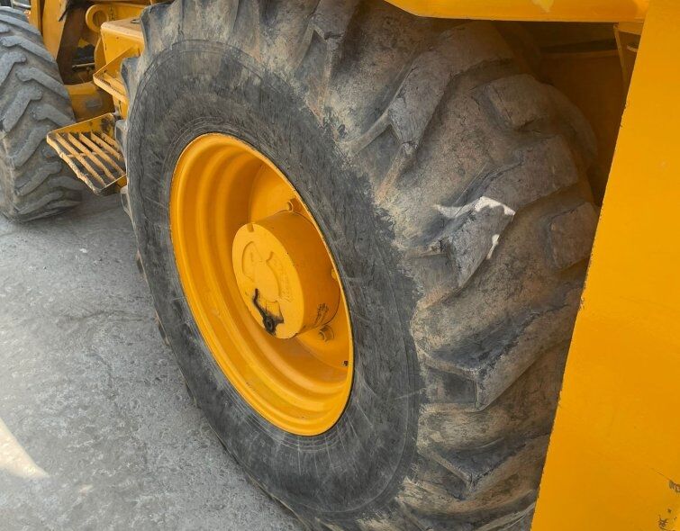 JCB  3CX ***EXTENDABLE/CLAM***