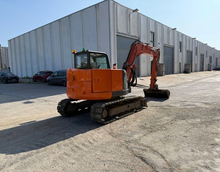 HITACHI  ZX85 US B-5A