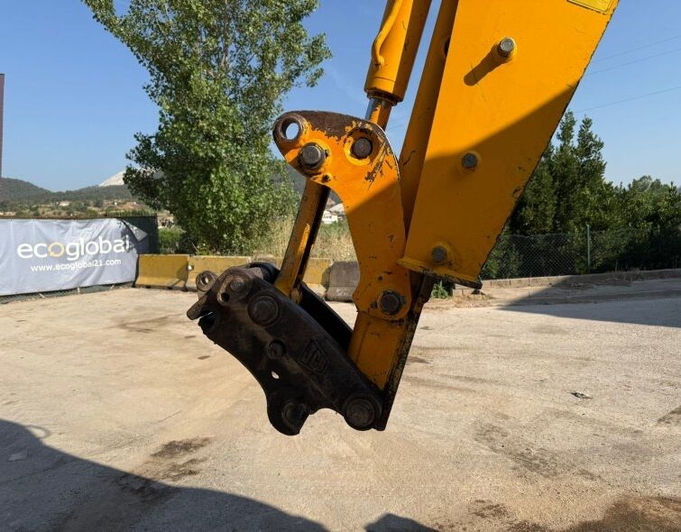 JCB 3CX ***ENGANCHE RÁPIDO DELANTERO***