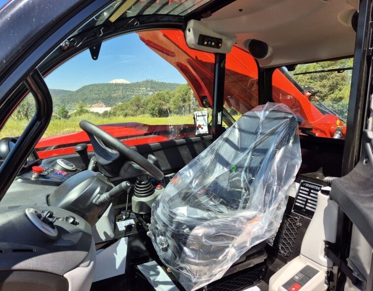 - ALQUILER DE MANIPULADOR TELESCÓPICO