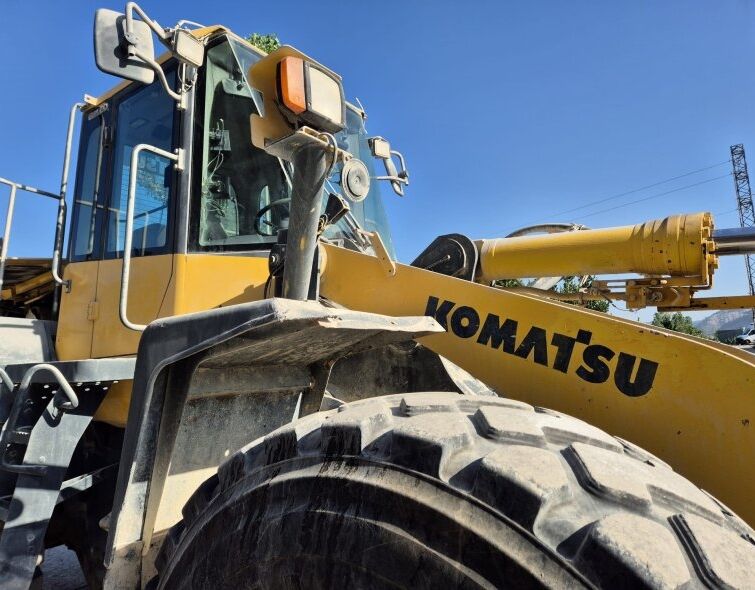 KOMATSU WA380-6H