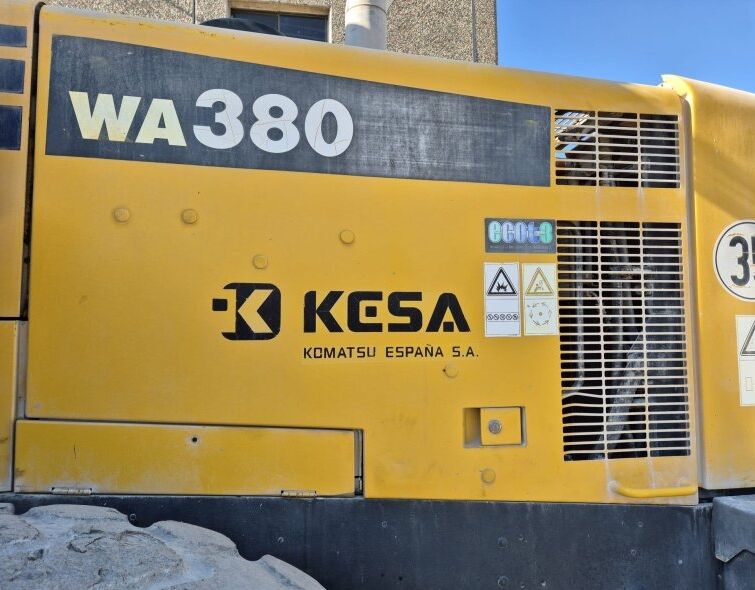 KOMATSU WA380-6H