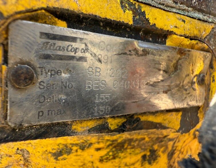CATERPILLAR  304E CR***FULL EQUIP*A/C**