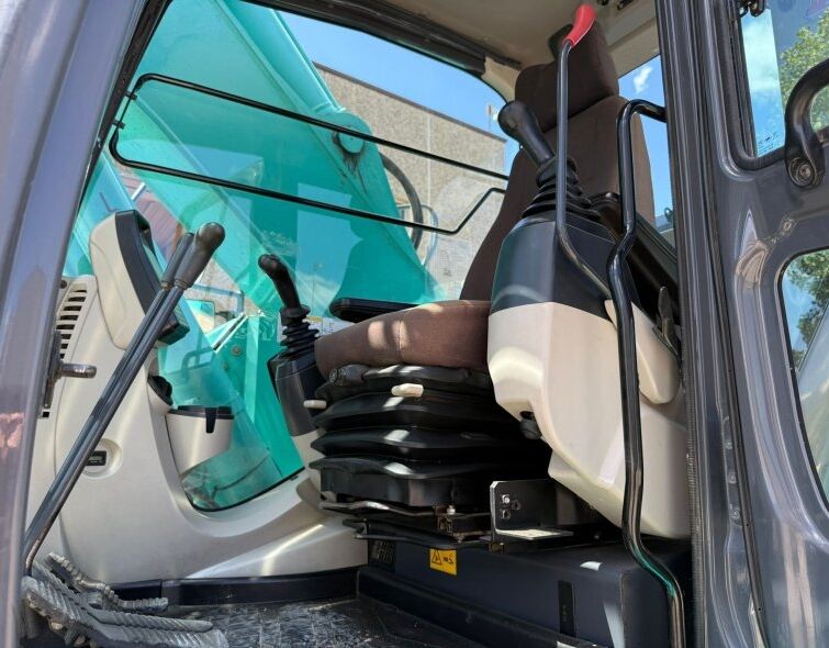 KOBELCO SK260 SR NCL-3