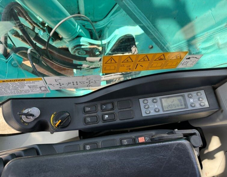 KOBELCO SK260 SR NCL-3