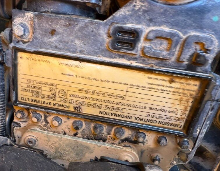 JCB  131X LCD