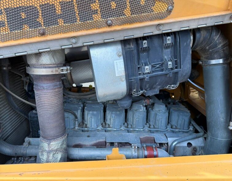 LIEBHERR PR 746 L