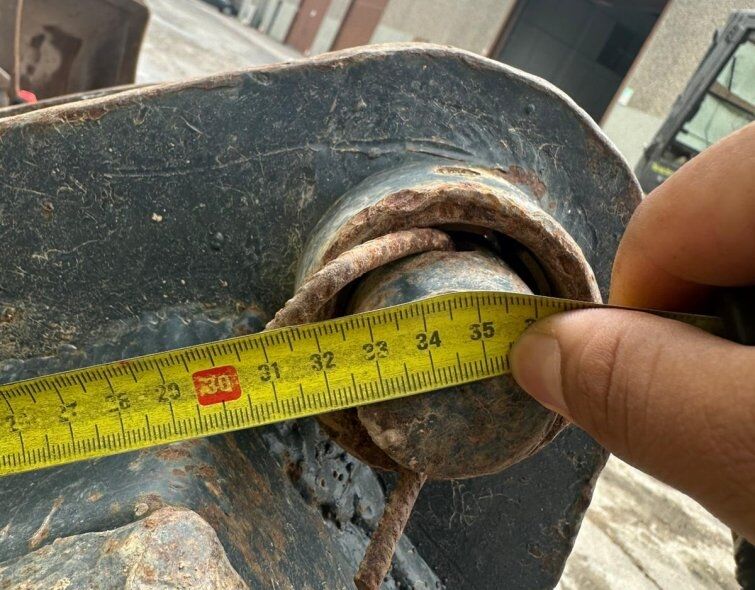 - SAUCEPAN 40 CM