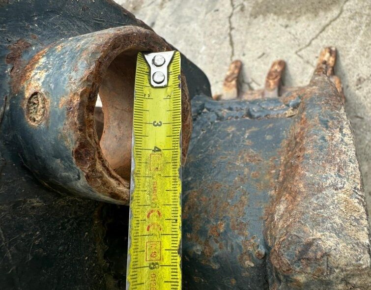 - SAUCEPAN 40 CM