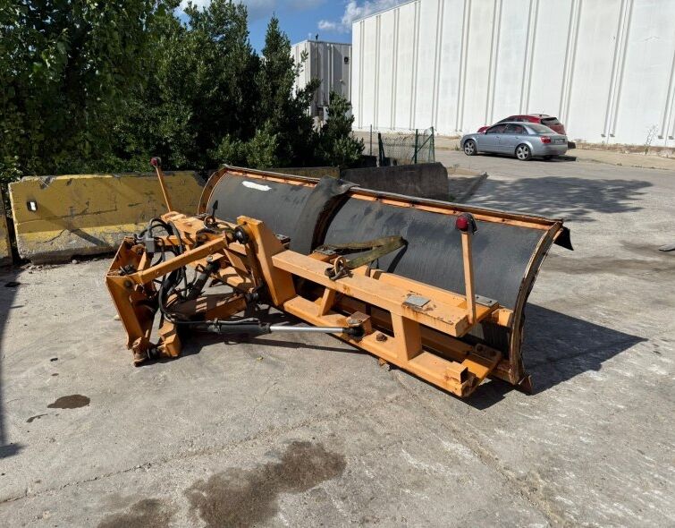 - SNOW PLOW BLADE